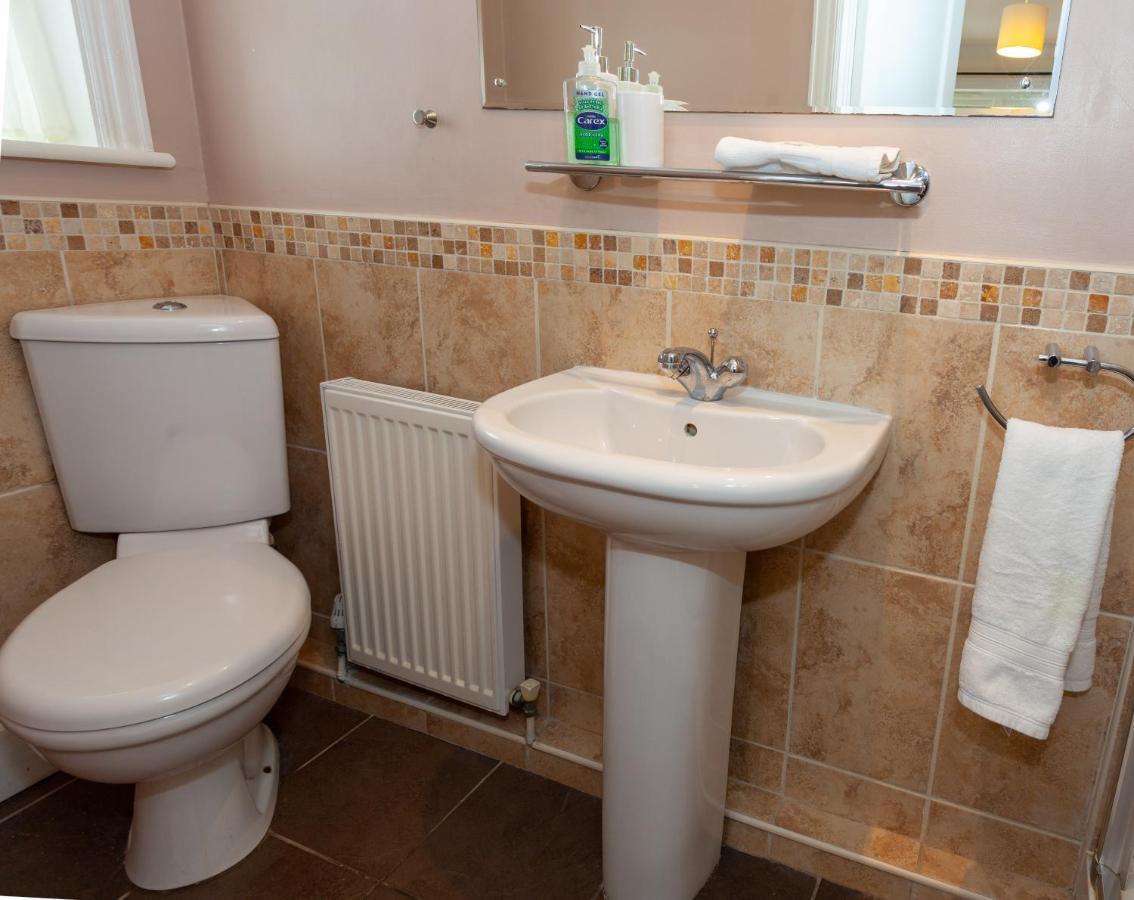Avalon House B&B Lyndhurst Bagian luar foto